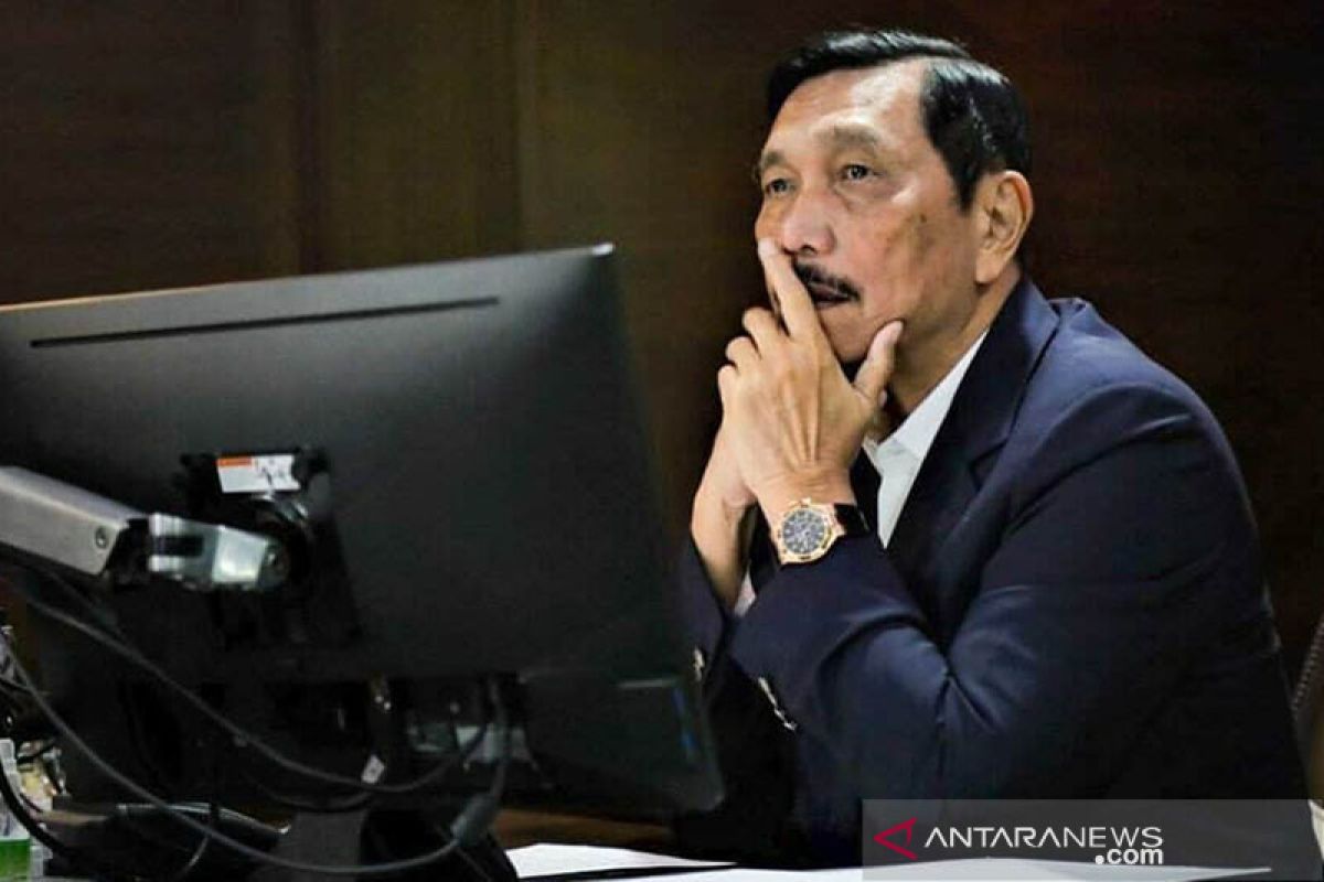 Menteri Luhut susun empat strategi perkuat penanganan Covid-19