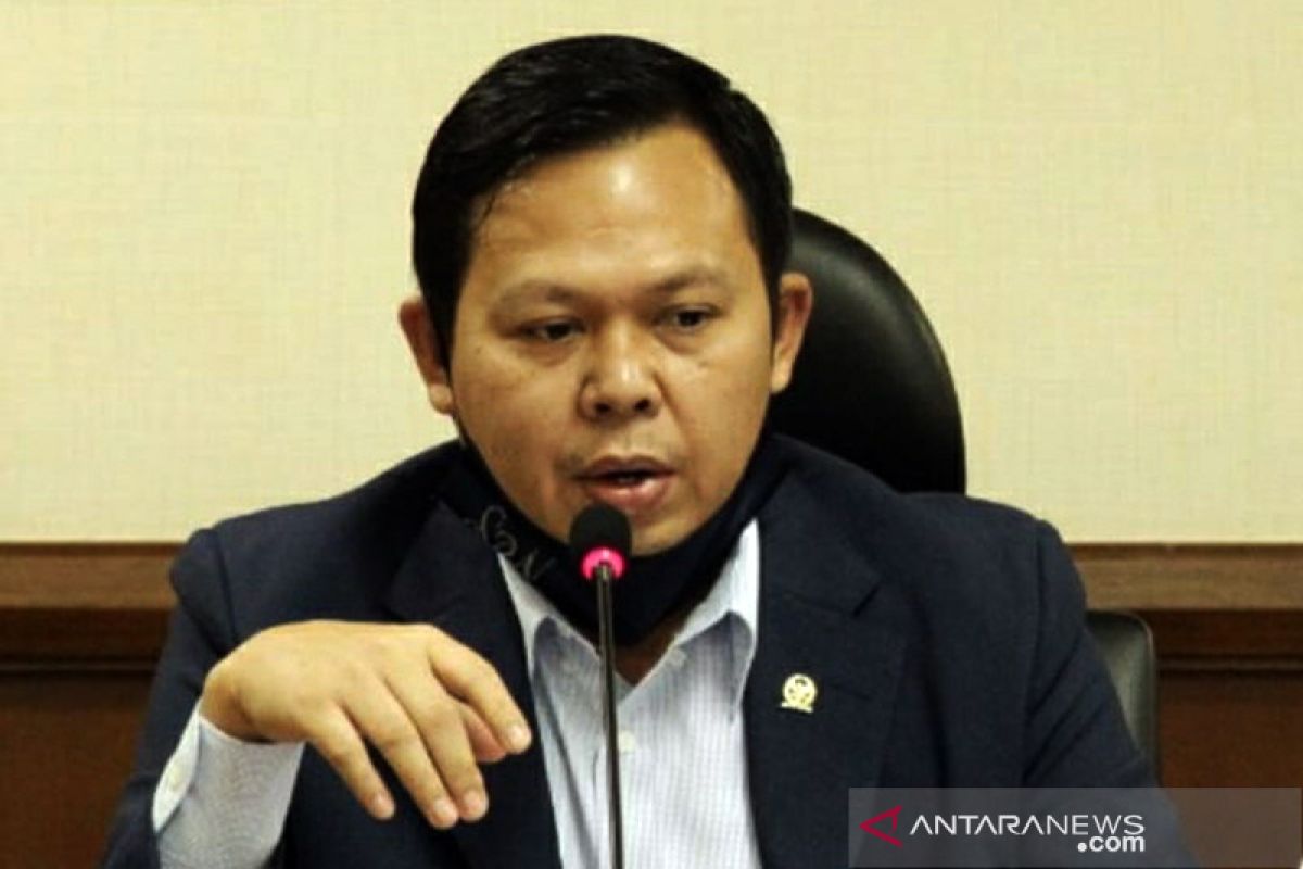 Senator minta Sandiaga juga berkantor di Sumatera direspons positif