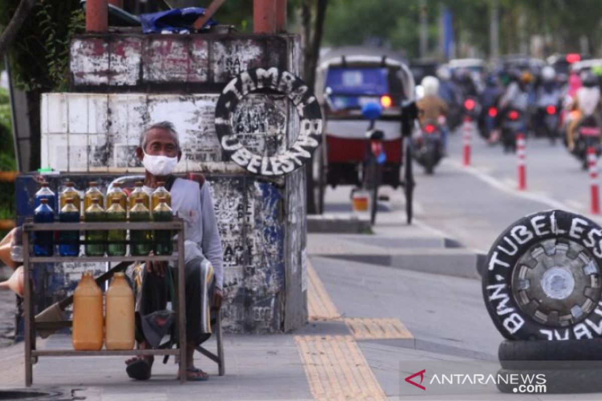 Banjarmasin berlakukan 75 persen kapasitas tempat kerja WFH