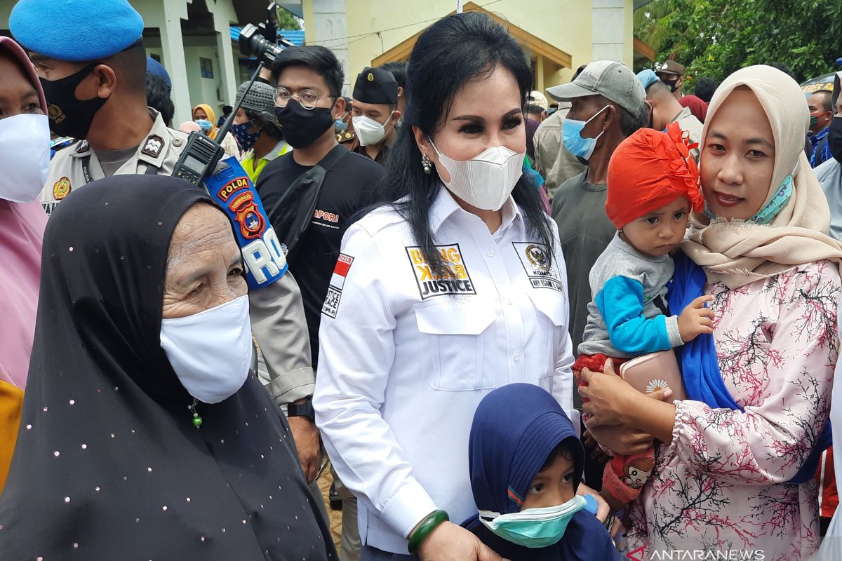 DPR minta kesehatan anak-anak korban banjir jadi perhatian