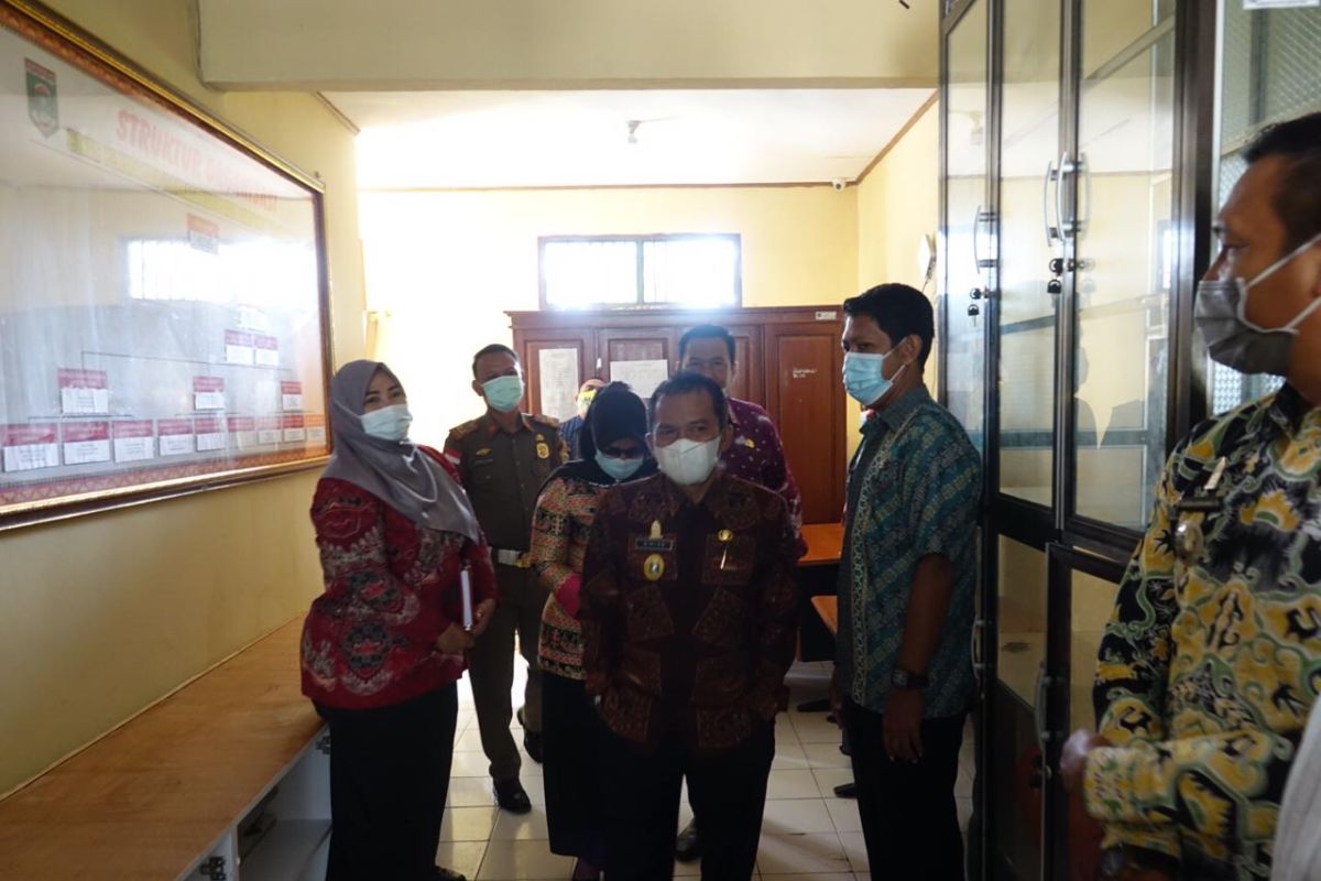 Sekda Lampung Tengah ingatkan semua ASN wajib disipilin bekerja saat pandemi COVID-19