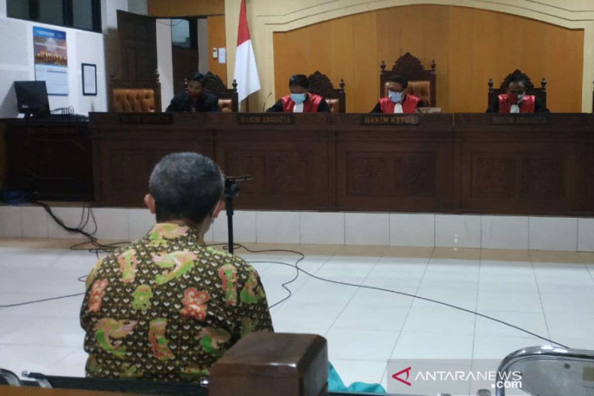 Mantan Kepala UPT Asrama Haji Lombok dituntut 18 bulan penjara