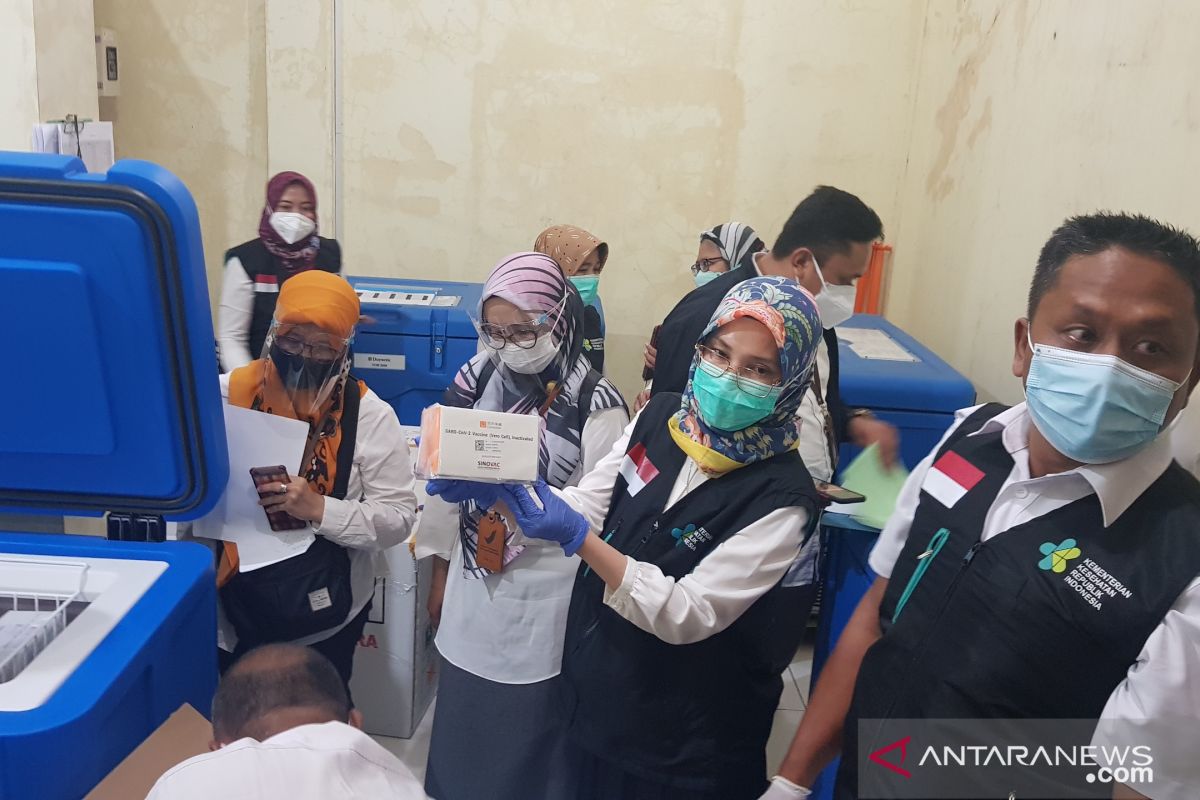8.920 dosis vaksin COVID-19 Sinovac tahap dua terdistribusi ke Kabupaten Bekasi