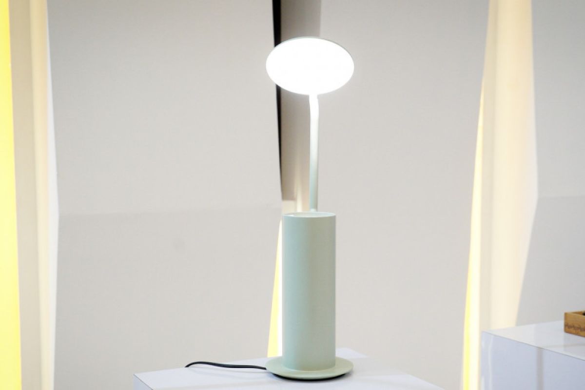 IKM pembuat lampu LED desain modern sabet penghargaan IGDS