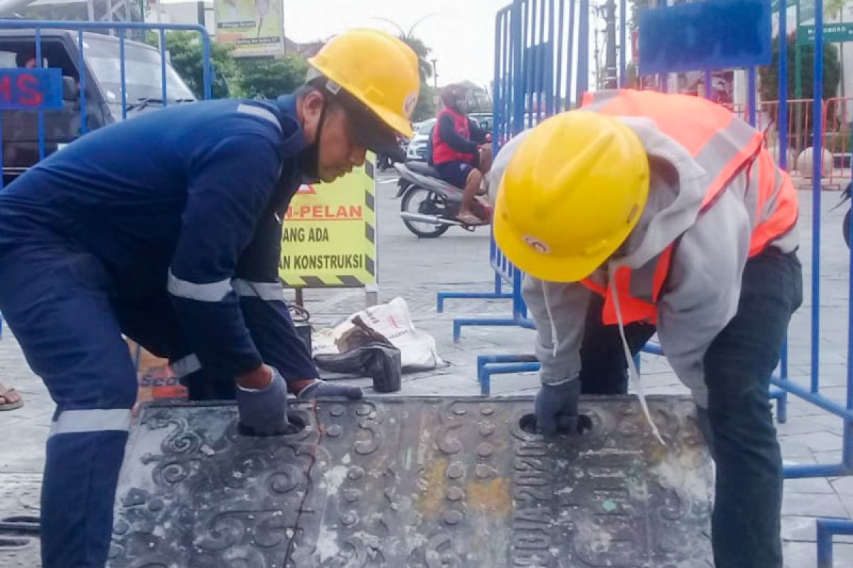 Kontraktor memastikan perbaiki kerusakan revitalisasi Tugu Yogyakarta