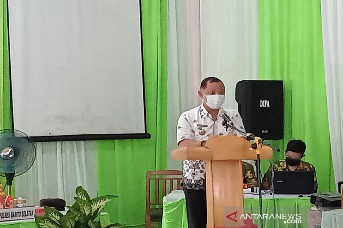 Bupati Barsel harapkan semua komponen berpartisipasi aktif di musrenbangdes