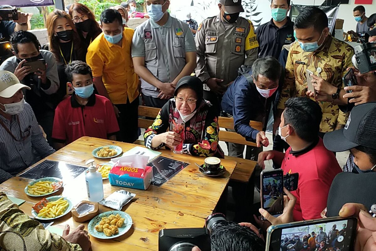 Mensos berdayakan anak jalanan kelola kafe