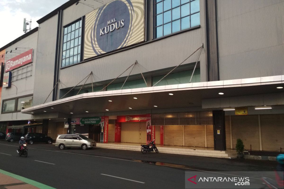 Pusat perbelanjaan Kudus libur 2 hari