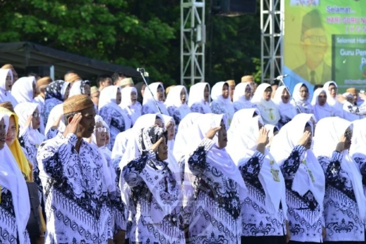 1.708 guru tidak tetap di Gorontalo ikuti uji kompetensi