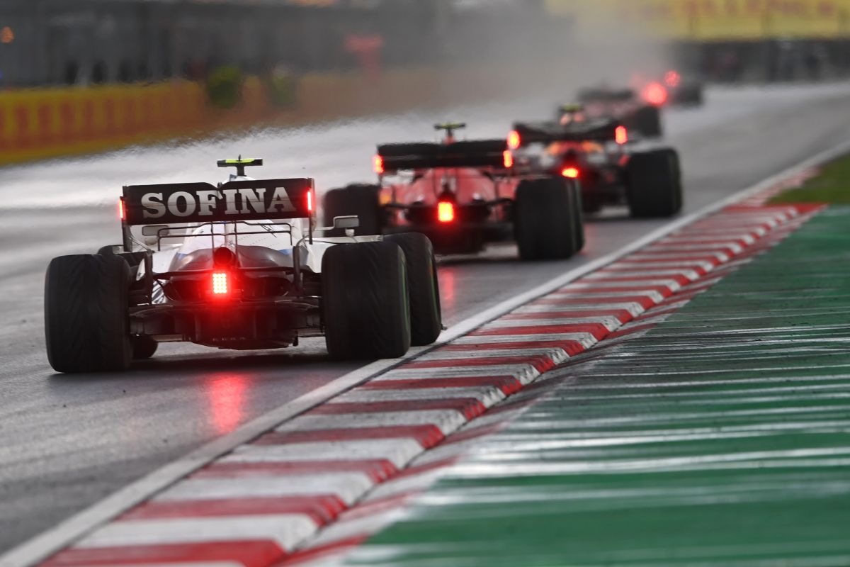 F1 hapus rencana reverse grid, pertimbangkan sprint race