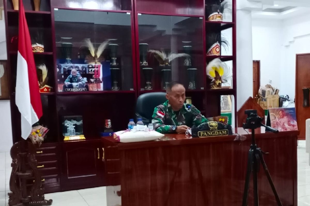 Pangdam XVII/Cenderawasih ikut webinar masalah Papua bersama TGPF dan akademisi