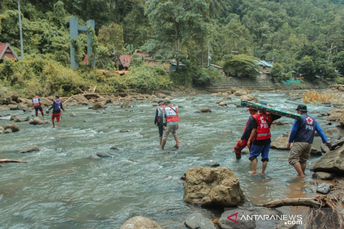 Kepada penyintas gempa Sulbar, PMI distribusikan alat kebutuhan dasar