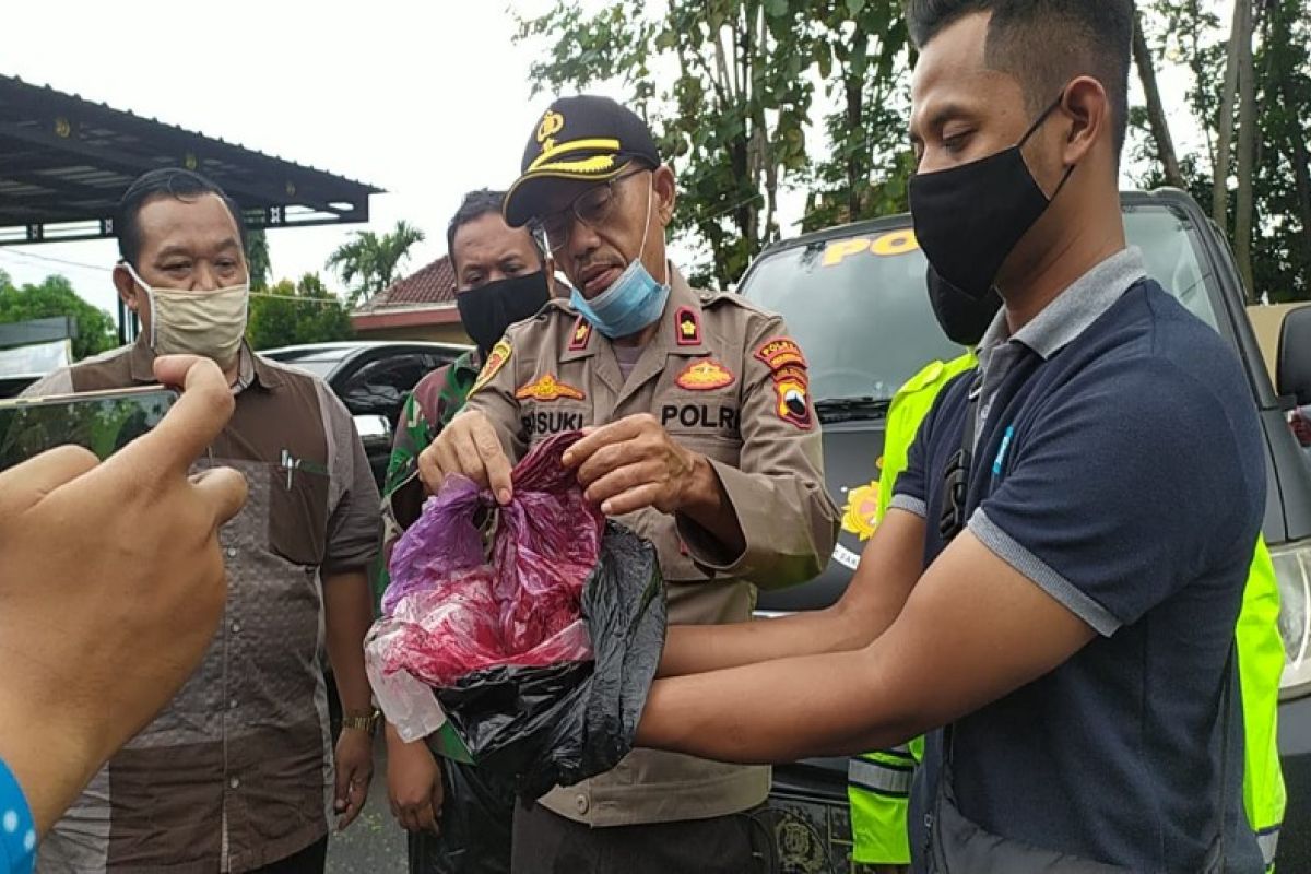 Polresta Pekalongan amankan barang  penyebab banjir warna merah