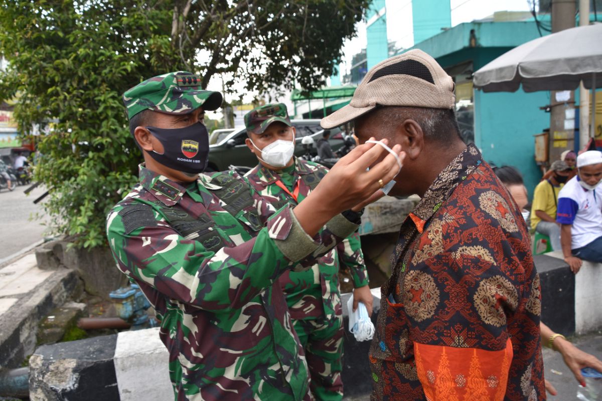 Korem 023/KS bersama tim gabungan gelar operasi penegakan prokes