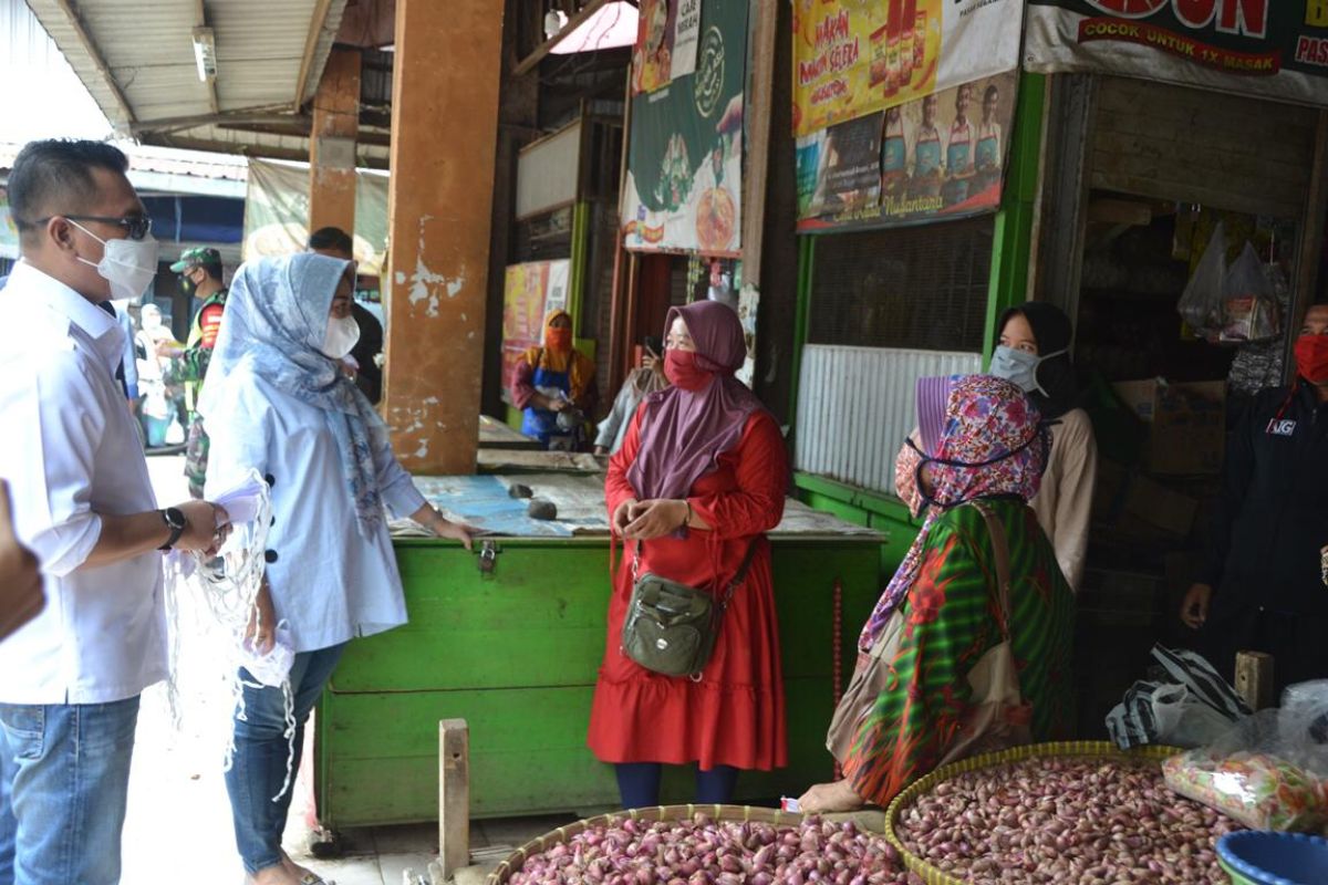 Operasional pasar di Purbalingga dibatasi saat gerakan "Jateng di Rumah"