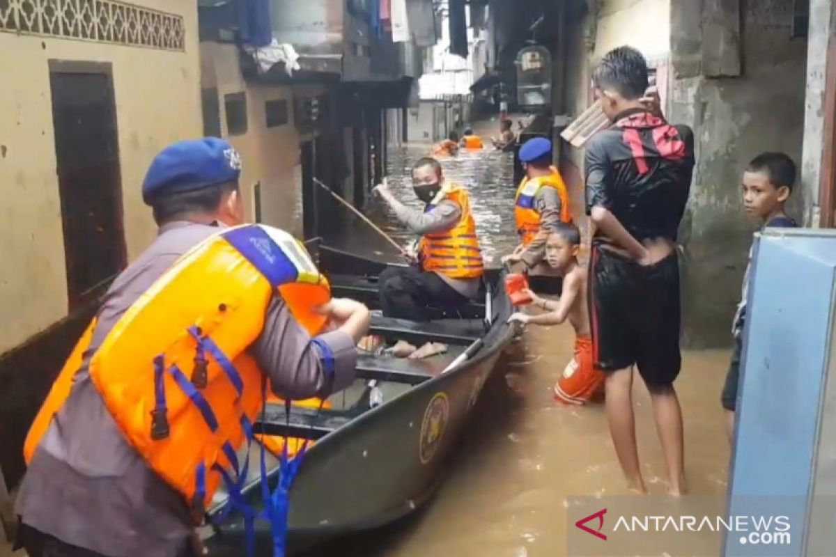 BPBD DKI: Banjir di Jakarta tertangani dengan baik