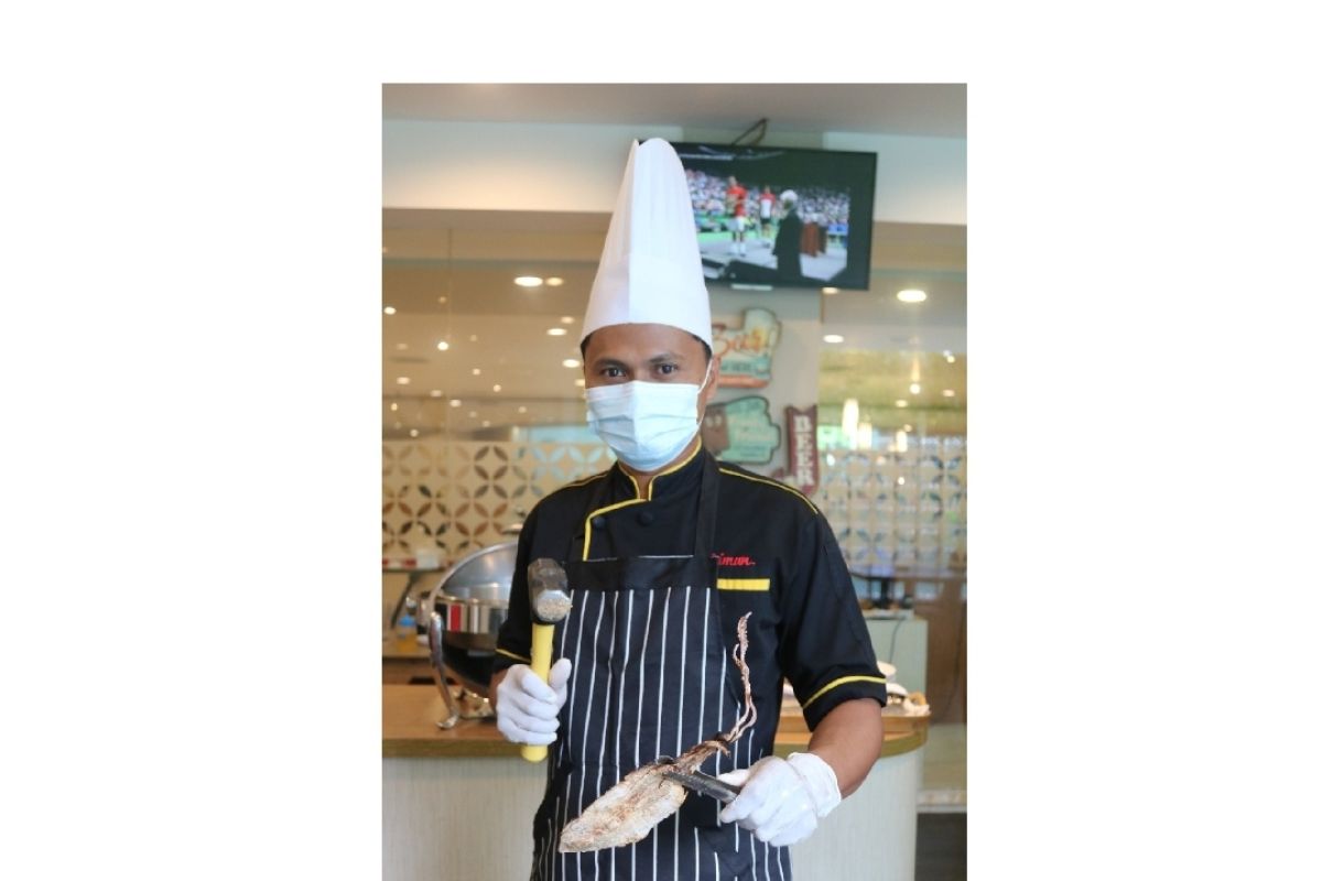 Sotong Pangkong kuliner khas Pontianak hadir di hotel bintang empat