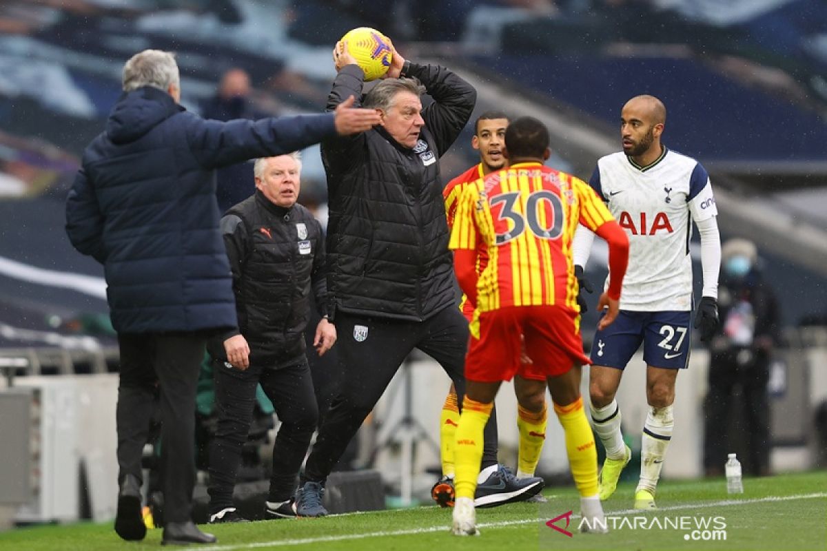 Allardyce soroti buyarnya konsentrasi West Brom kala dibekuk Tottenham 0-2