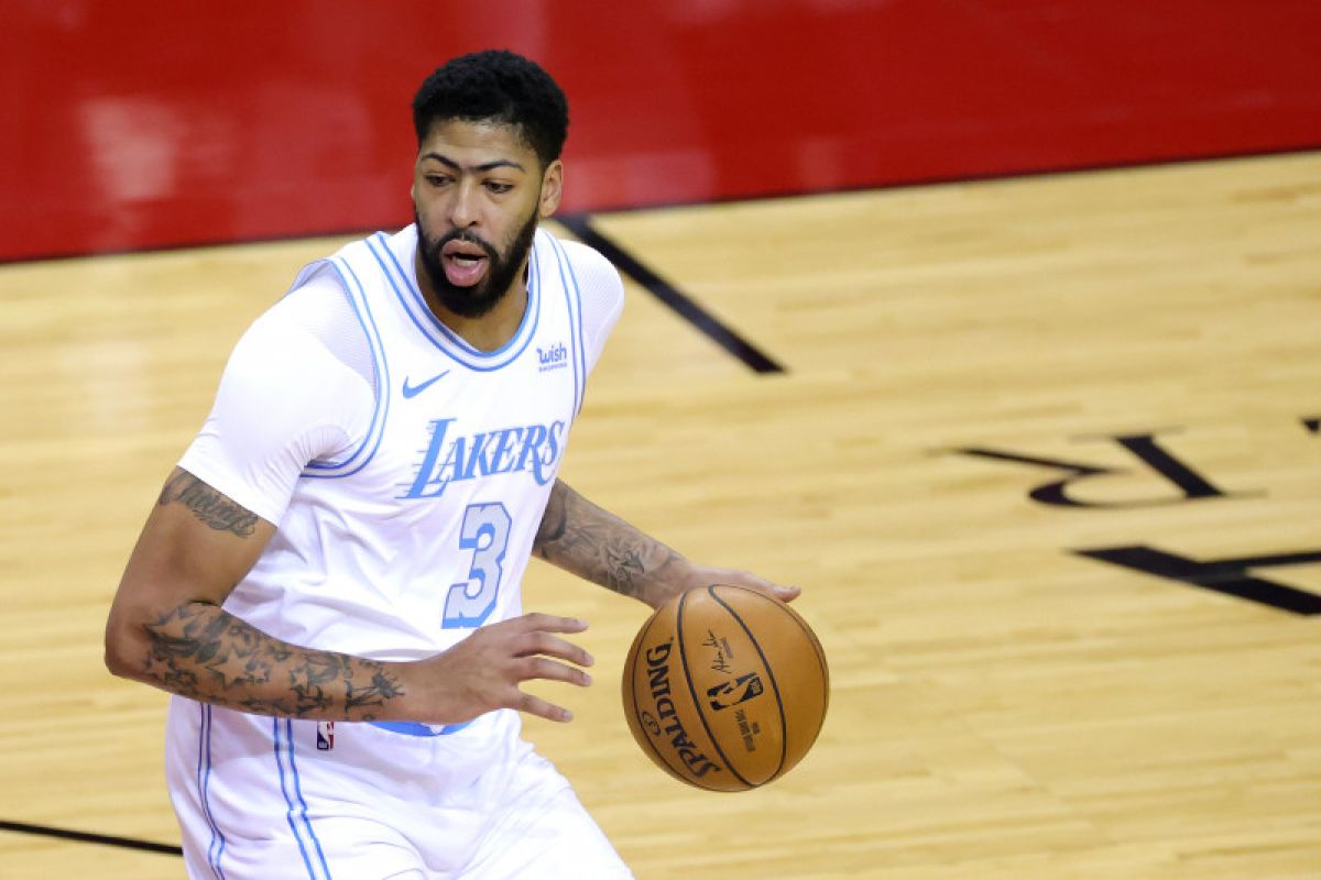 Lakers menghadapi Thunder tanpa Anthony Davis