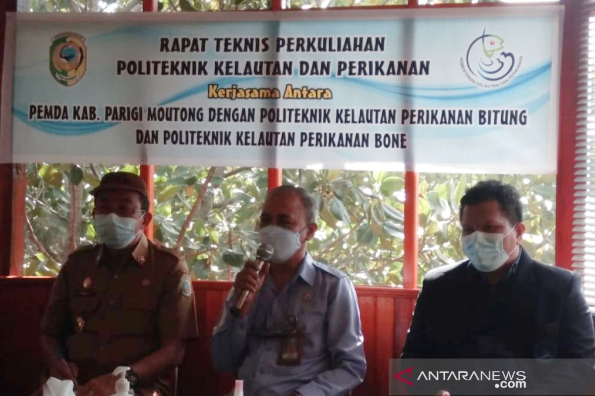 Direktur Politeknik KP Bitung puji kesiapan fasilitas akademik perikanan di Parimo