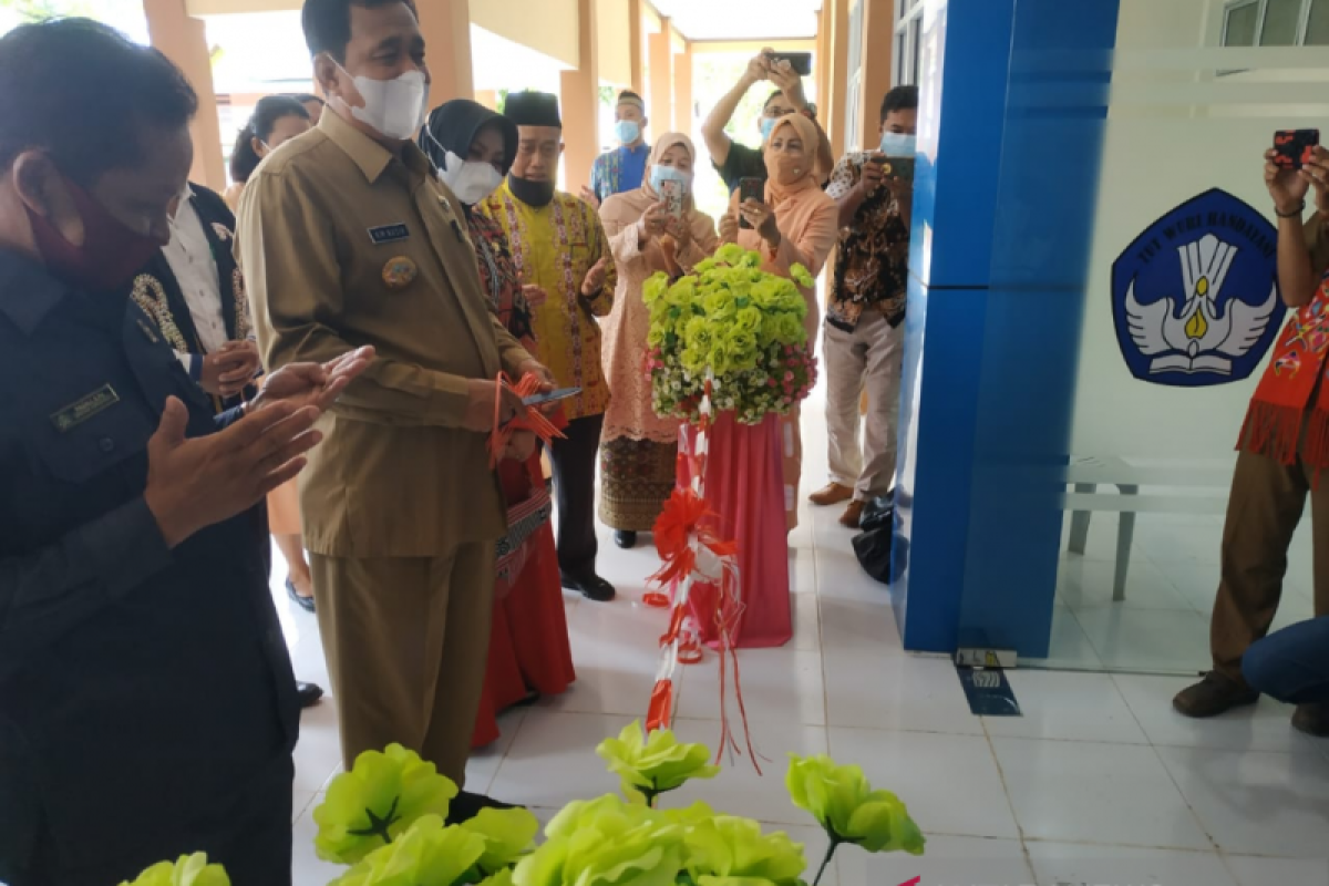 Peresmian Gedung Kantor Disdikbud Kapuas Hulu