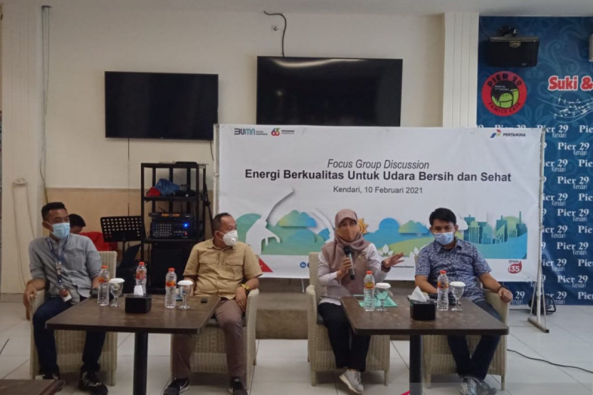 Pertamina edukasi insan pers Kendari pemakaian BBM ramah lingkungan