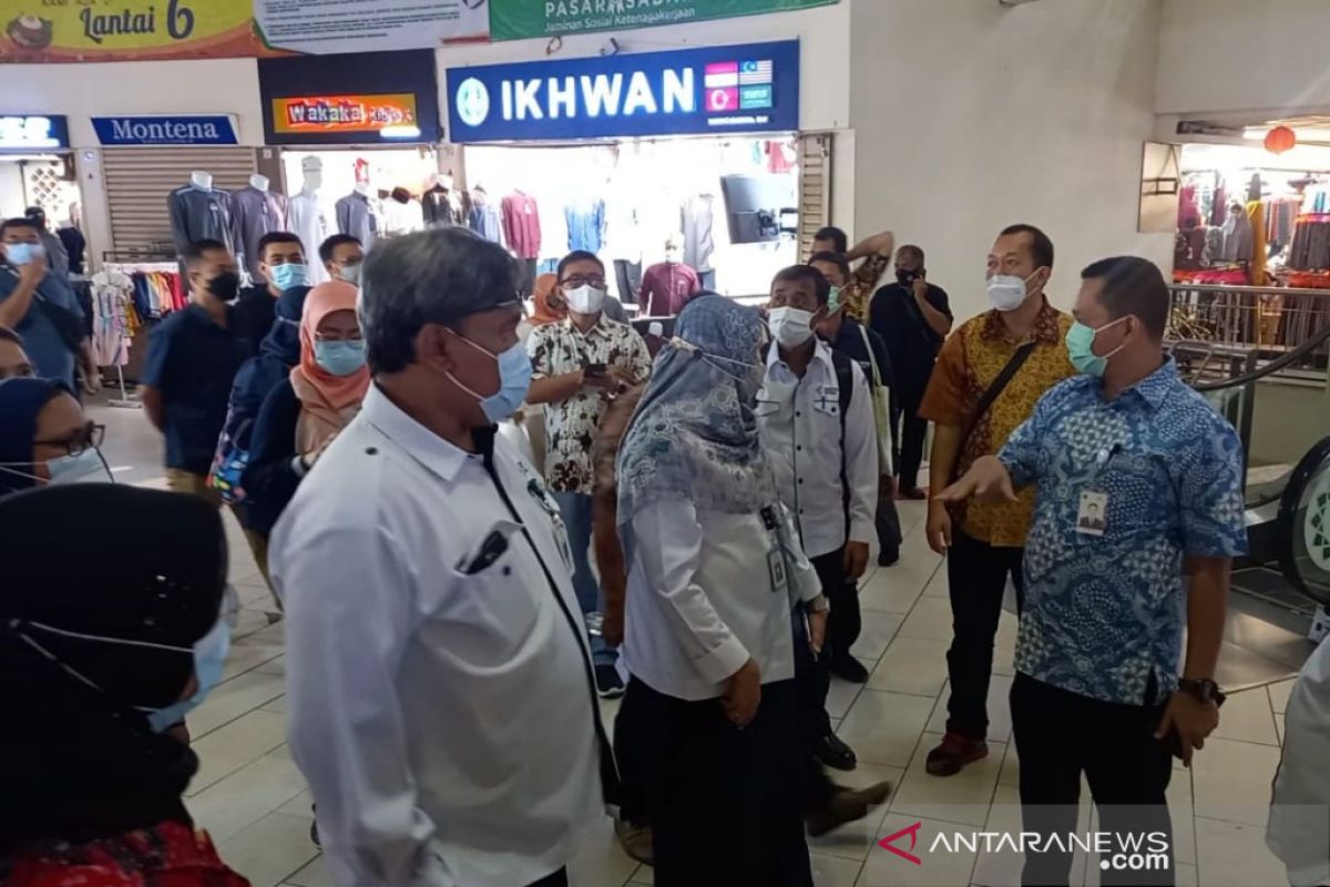 Pasar Jaya dukung vaksinasi pedagang di Blok A dan B Pasar Tanah Abang