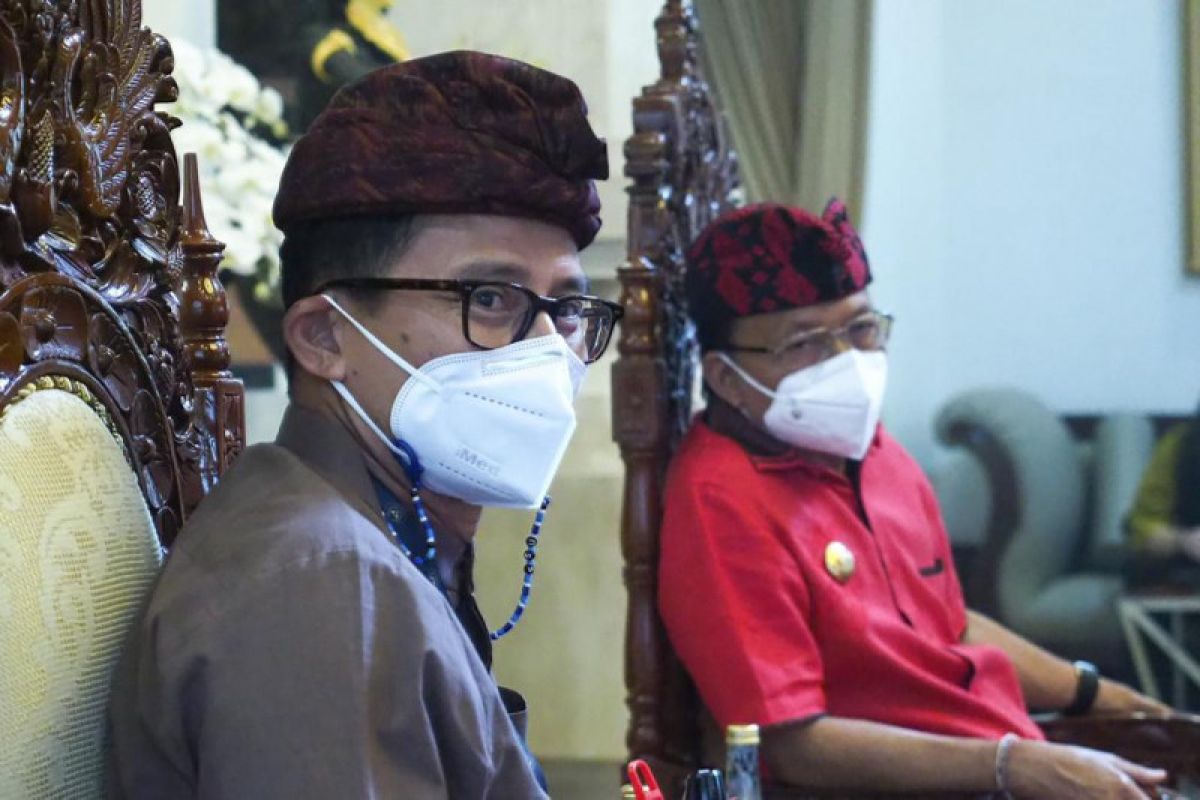 Menparekraf bahas program pinjaman lunak untuk pelaku parekraf Bali