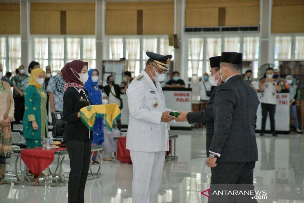 Dilantik jadi Wali Kota Medan defenitif, Akhyar sampaikan permohonan maaf