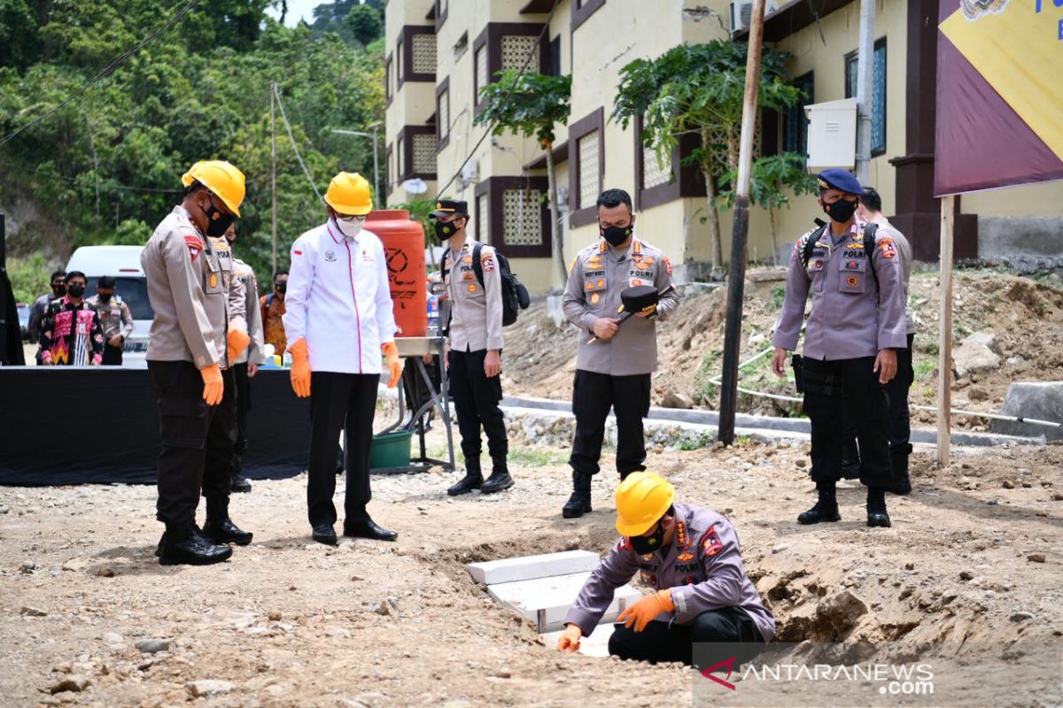 Pemprov Sulsel bangun 50 huntap untuk keluarga Polda Sulbar korban gempa