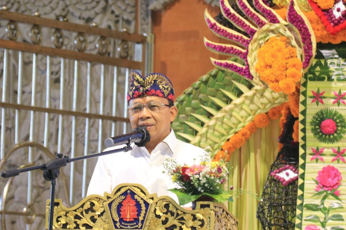 Gubernur Koster ajak masyarakat satukan kekuatan bangun Bali