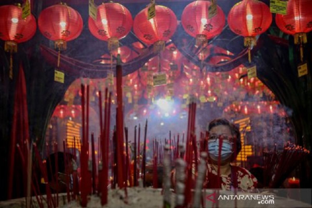 Despite restrictions, Lunar new year traditions remain strong
