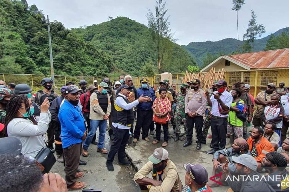 Pemkab Mimika-Freeport diajak bangun lagi infrastruktur Kampung Banti