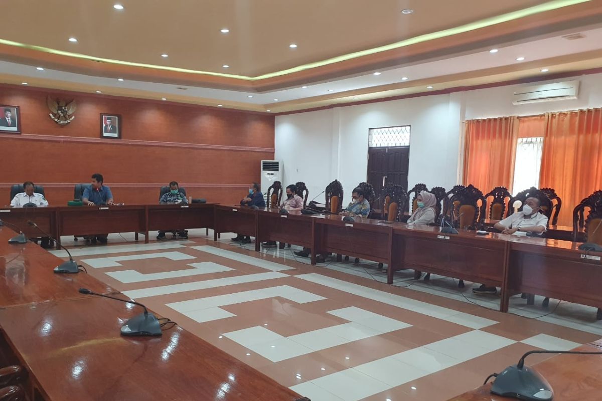 DPRD Banjarbaru studi banding raperda retribusi pemakaian kekayaan daerah