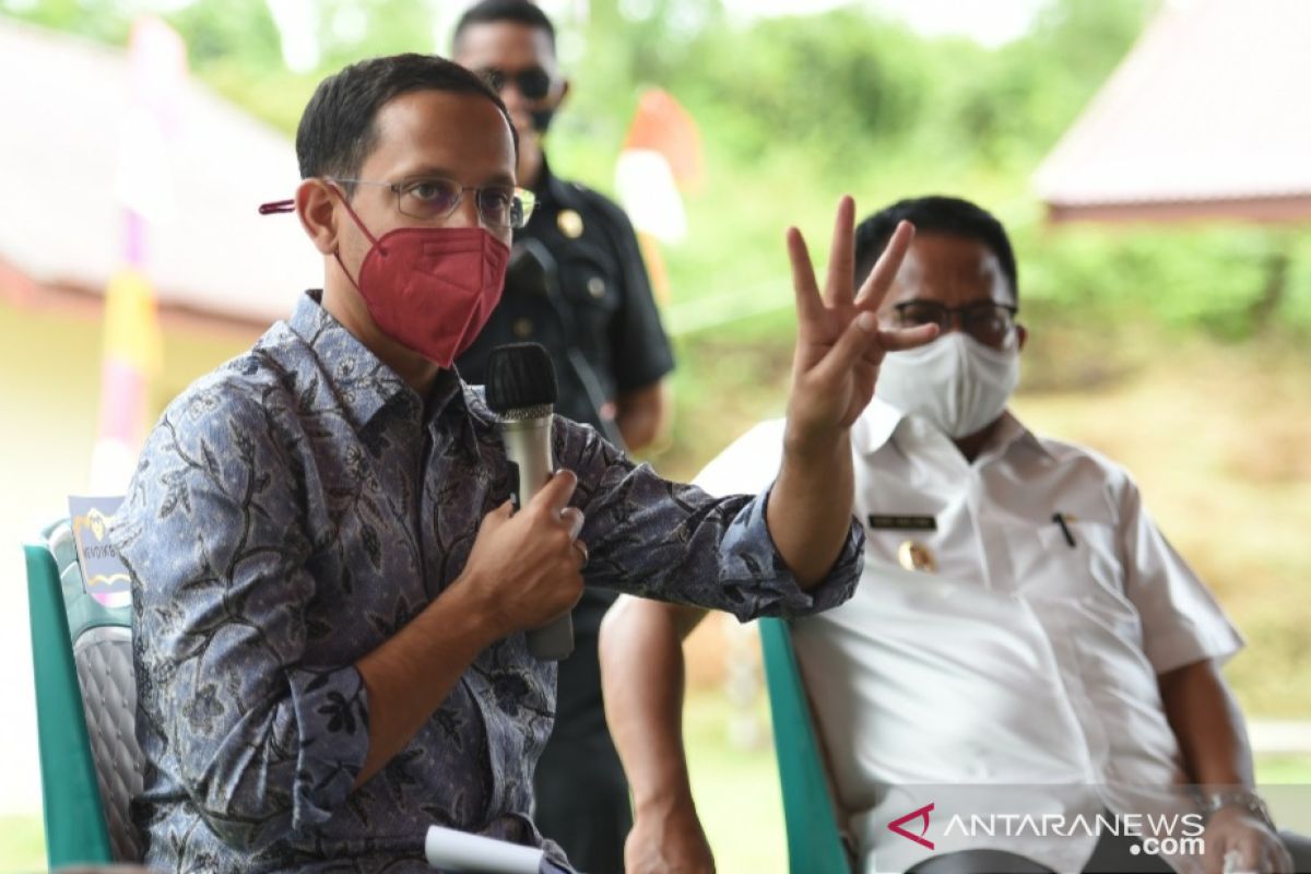 Mendikbud berkomitmen lindung adat dan budaya Papua Barat