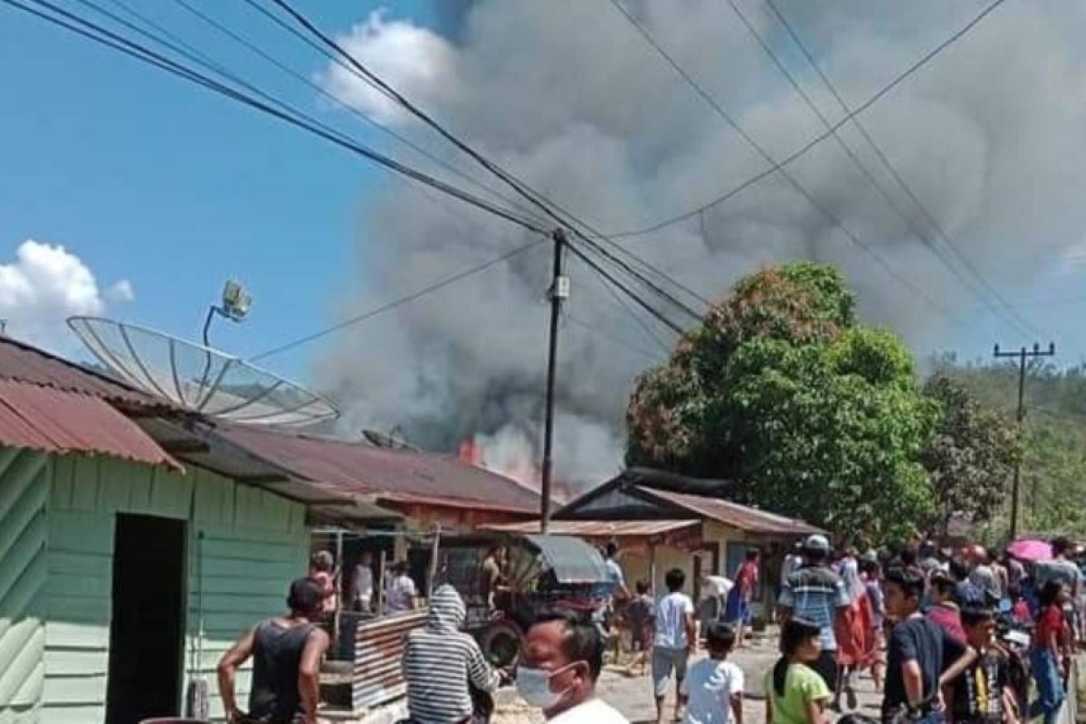 Satu unit rumah di Mela Tapteng terbakar