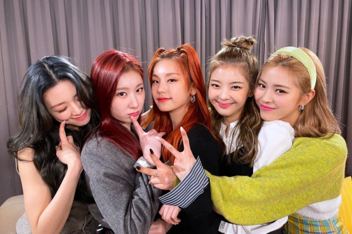 ITZY rayakan hari jadi grup yang kedua tahun