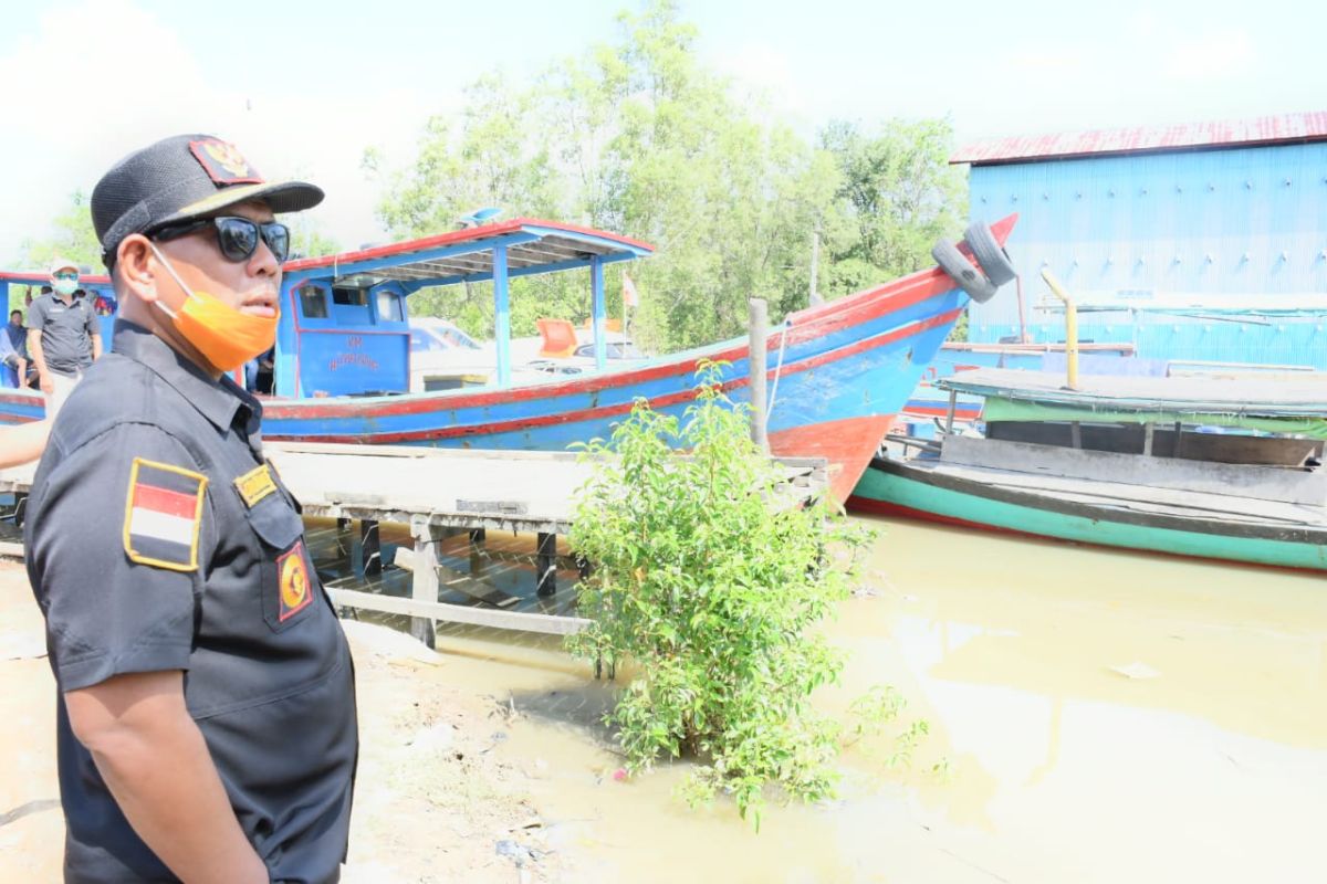 Pemkab Kayong Utara siapkan kartu pas nelayan untuk BBM subsidi