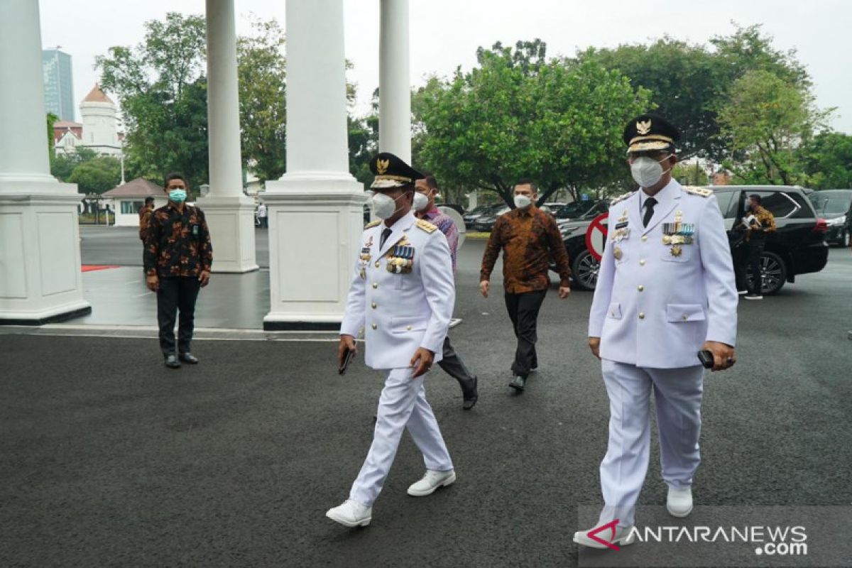 Presiden Joko Widodo lantik Gubernur-Wagub Kalimantan Utara 2021-2024