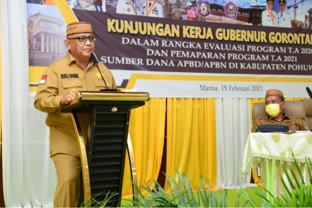 Gubernur Gorontalo meminta masyarakat Pohuwato aktifkan siskamling