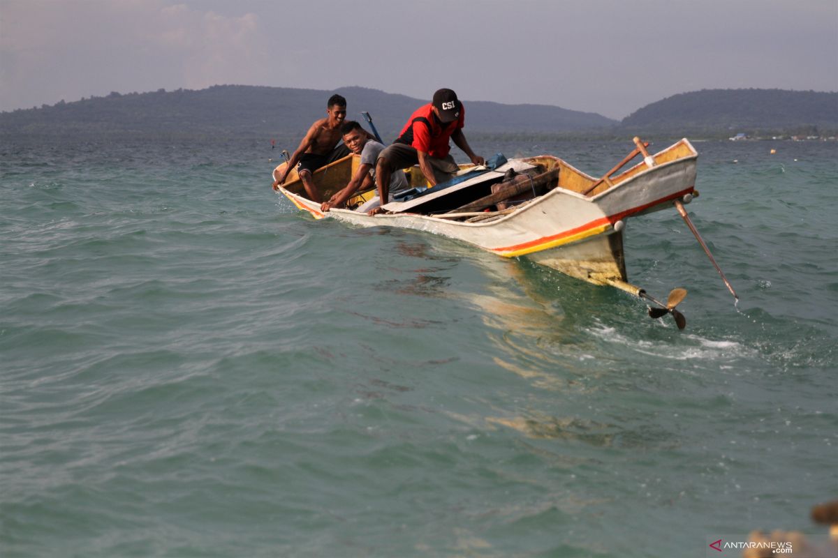 BMKG: Waspada gelombang hingga 4 meter di sejumlah perairan Indonesia