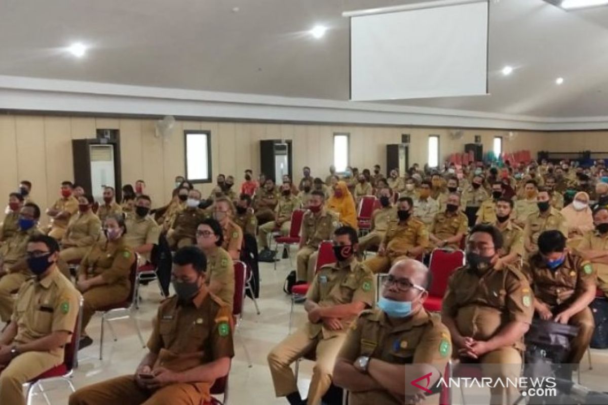 Kabupaten Bengkayang kekurangan 3.000 guru