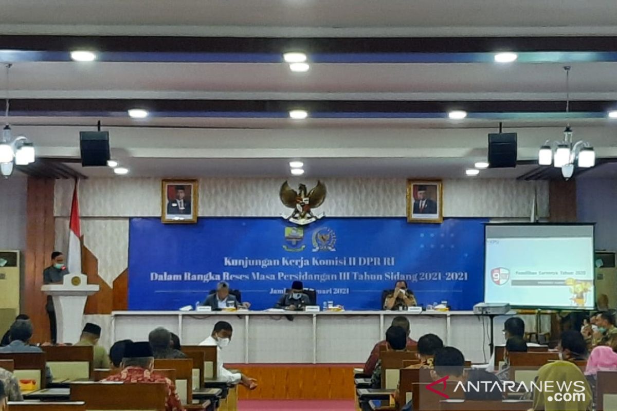 Komisi II DPR soroti kesiapan sertifikat elektronik di Jambi