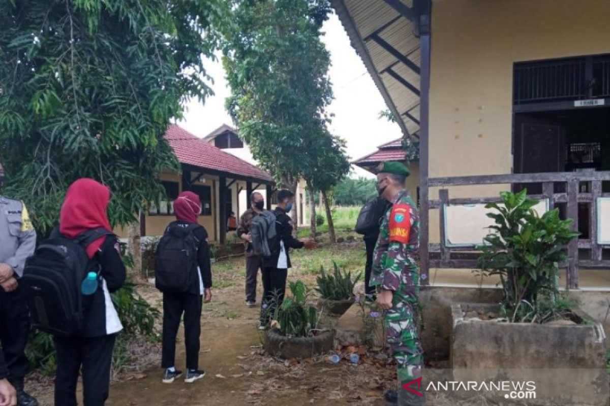 Kegiatan belajar tatap muka di Bengkayang ditunda lagi