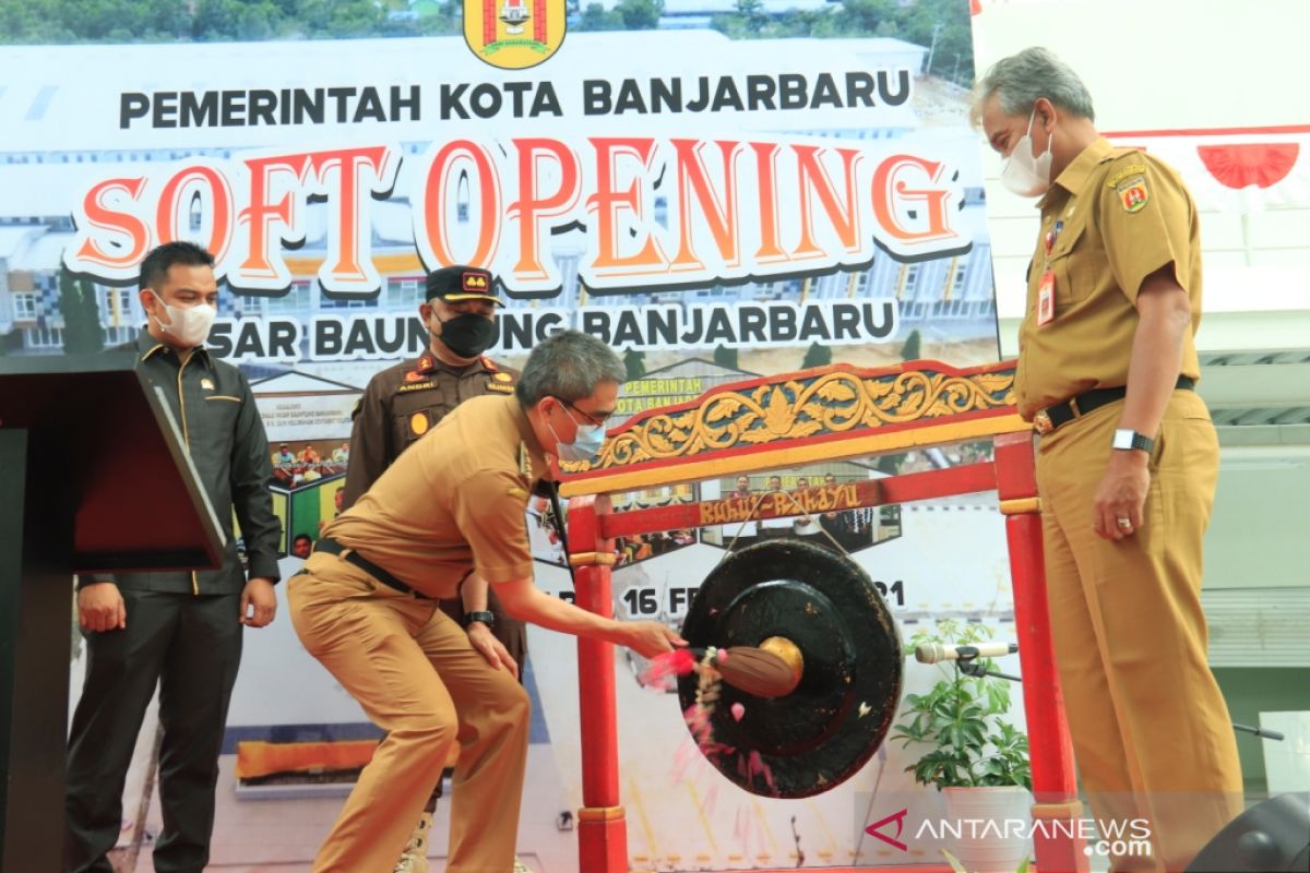 Wali Kota bahagia soft opening Pasar Bauntung