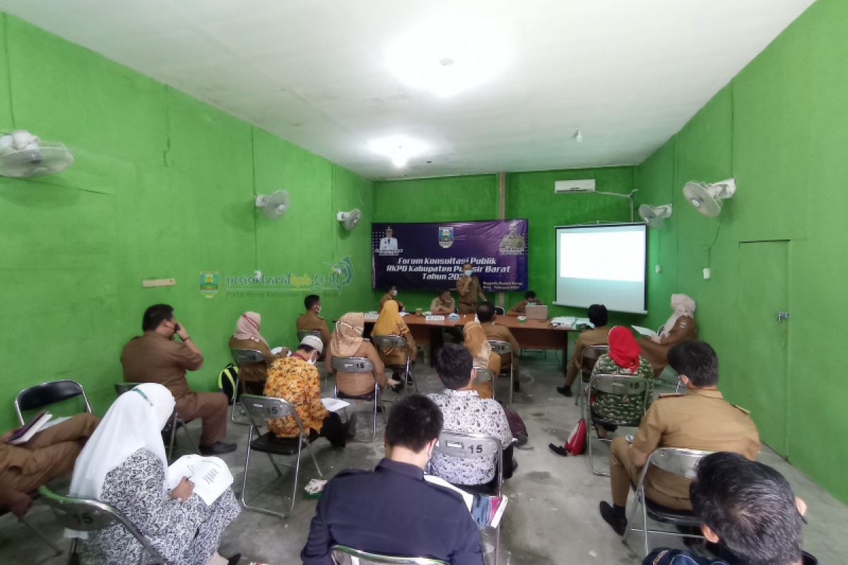 Pemkab Pesisir Barat buka acara Forum Konsultasi Publik Tahun 2021