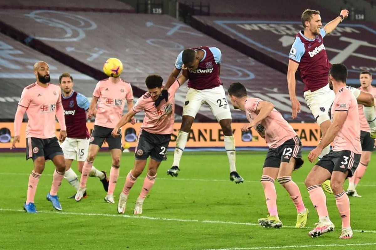 West Ham merangsek ke posisi keempat klasemen usai hantam Sheffield 3-0