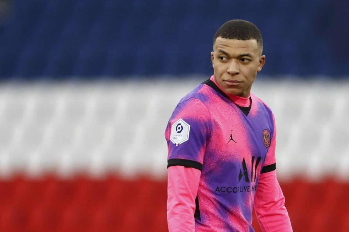 Mbappe diyakini lakukan tugas dengan baik saat lawan Barcelona