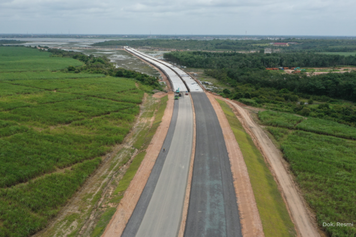 Bentang  jalan tol Trans Sumatera di wilayah Jambi sepanjang 232 kilometer