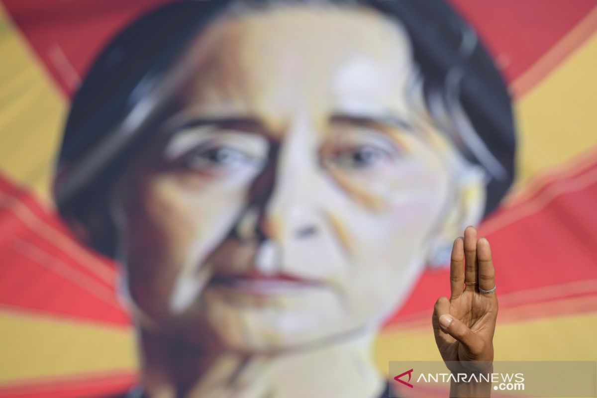 Otoritas Myanmar buka kasus korupsi baru terhadap Suu Kyi